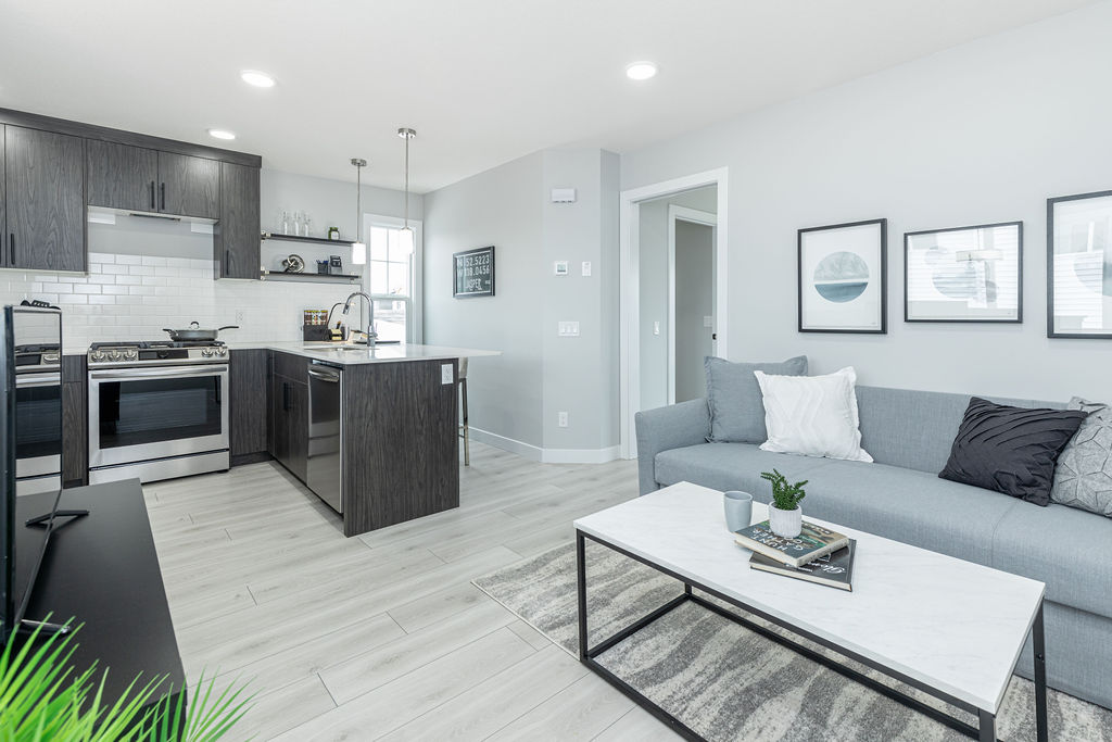 Brand New 1-Bedroom Garage Suite with Private Entrance & In-Suite Laundry!