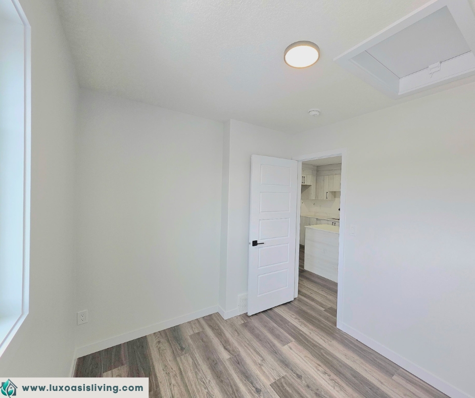 Lakeside Luxury: Brand New 2-Bedroom Garden Suite in Keswick