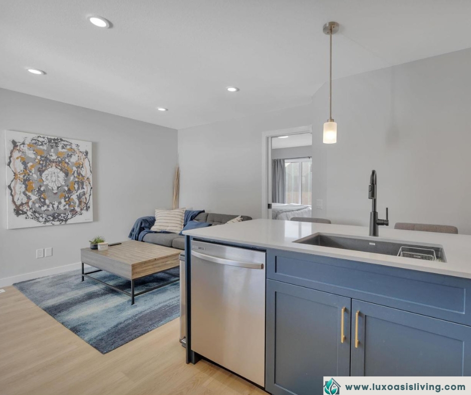 Luxury Garden Suite for Rent in The Orchards — With Private Driveway